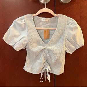 NWT Vestique Top Size Small